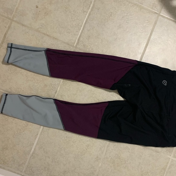PUMA Color Block Leggings - Picture 3 of 4